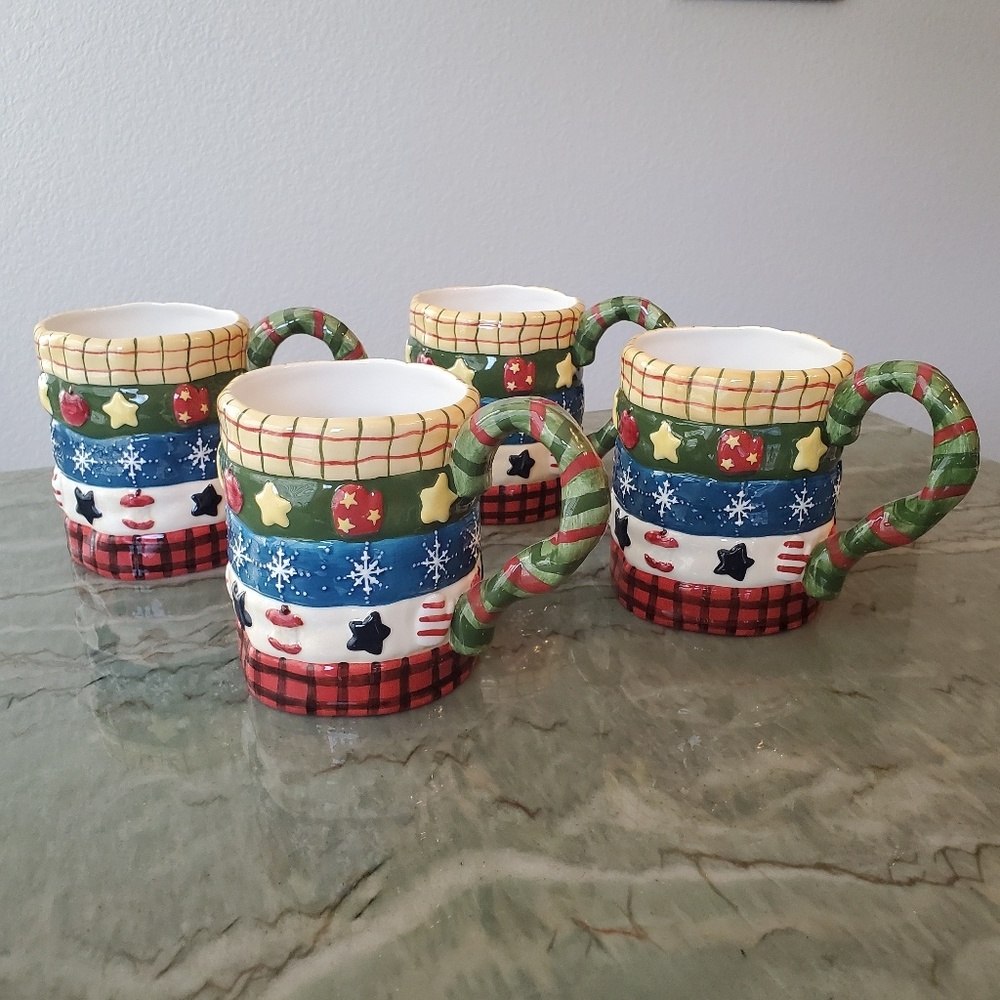 Christmas Mugs - Set of 4